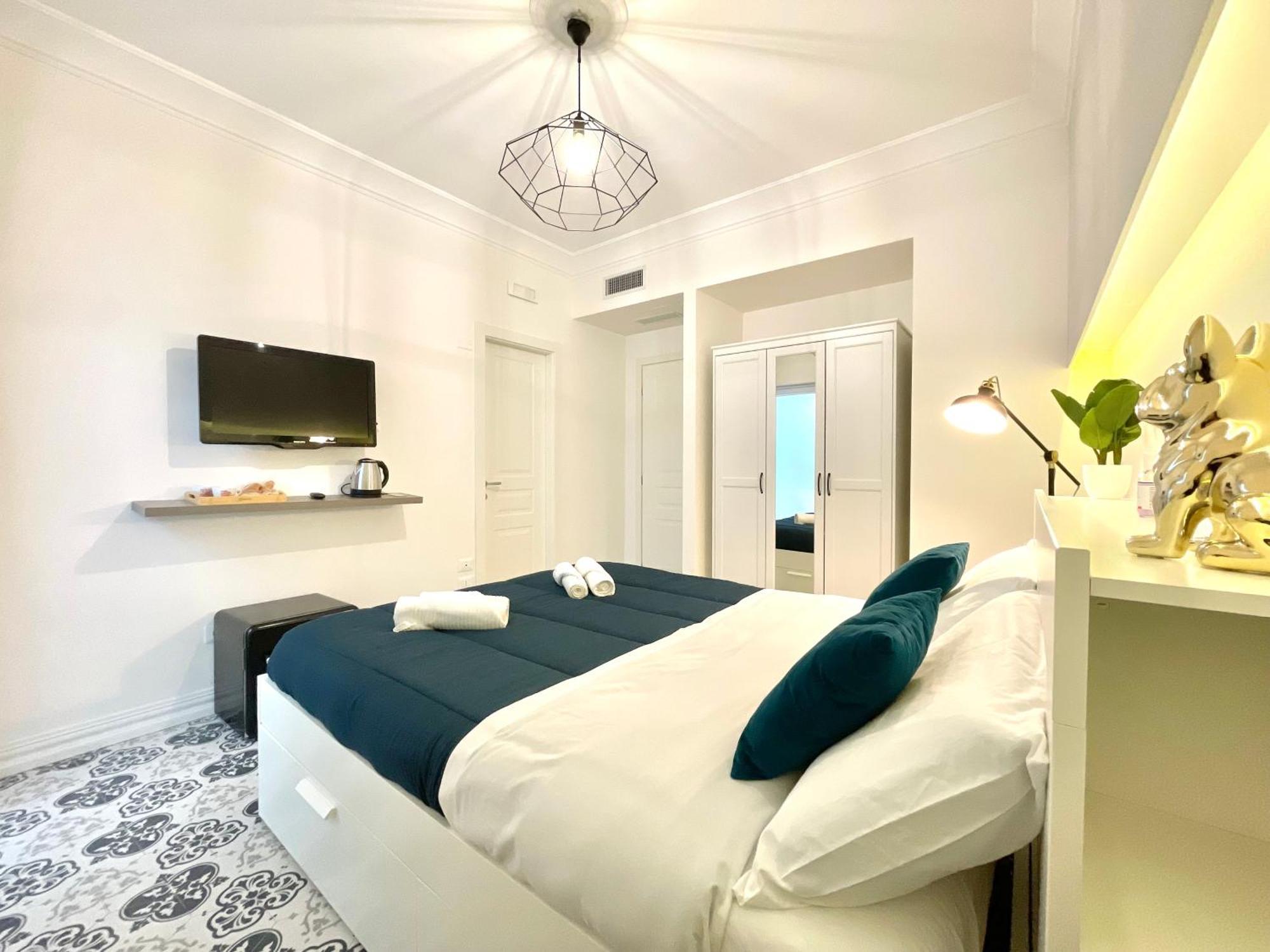 Le Porte Di Lecce Suites Bagian luar foto